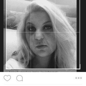 Meet your Posher, Crystal